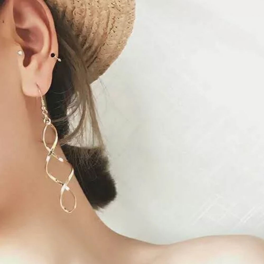Gold Tone Swirl Earrings - Picture 4 of 5